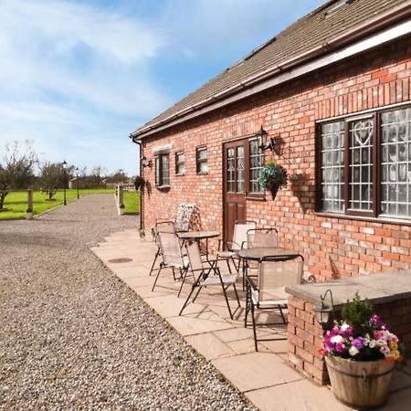 Villa Marsh Farm Hall à Great Eccleston Extérieur photo